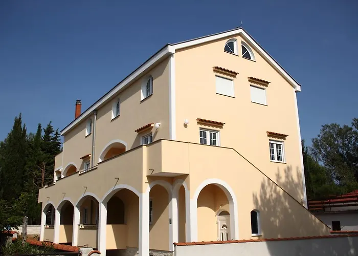 Апартаменты Jadera *