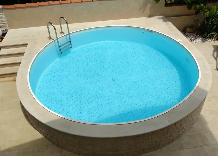 Jadera * Привлака